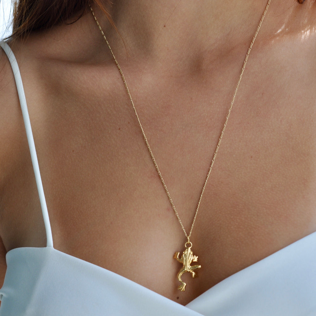 GILLIAN FROG NECKLACE