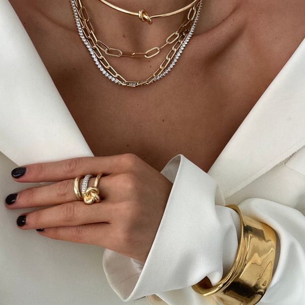 WALLACE DOUBLE CLAM DIAMOND BAND RING