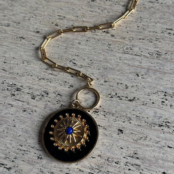 JADE FLUTED ENAMEL DISC  NECKLACE - 1.1/4"