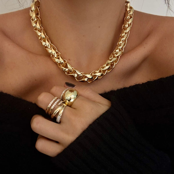 OLLIE CHAIN LINK NECKLACE