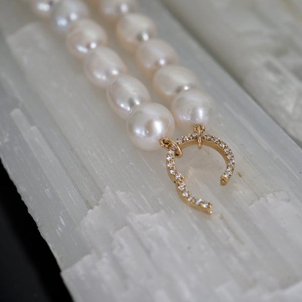 KERRY PEARL  - DIAMOND CLOSURE - NECKLACE