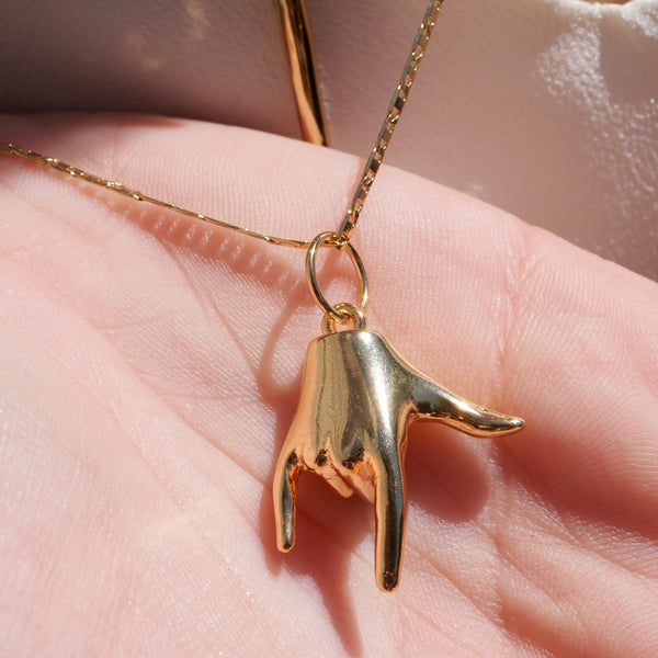 TE AMO NECKLACE