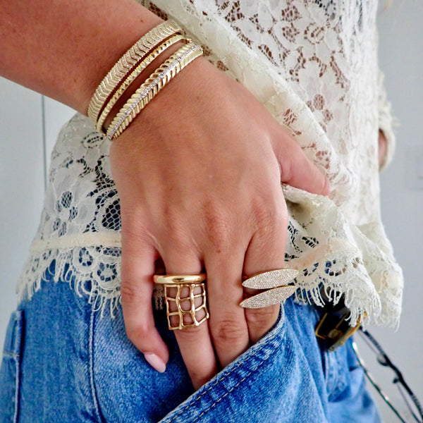 CHARLOTTE WEB RING