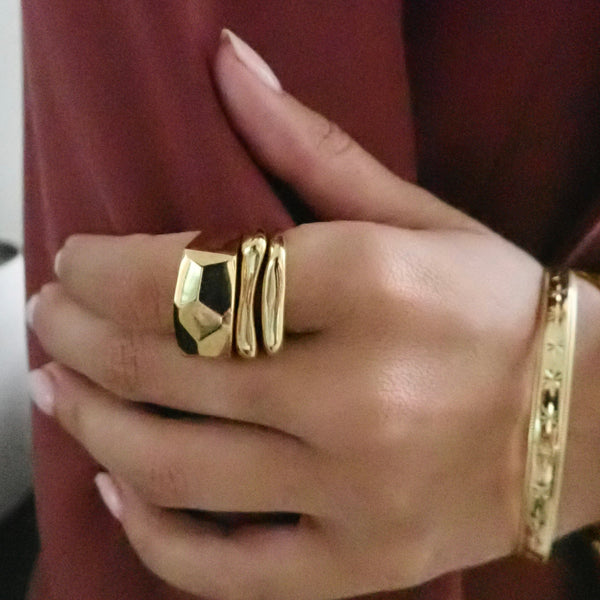 PEYTON SQUARE BAND  RING