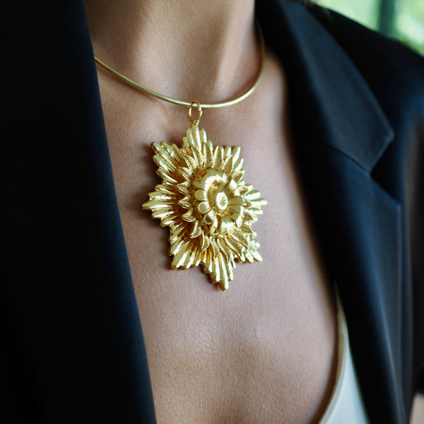 MYLES  FLORAL STATEMENT NECKLACE