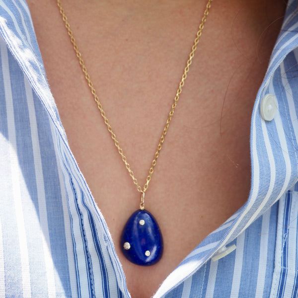 WYNTER LAPIS DISC PENDANT