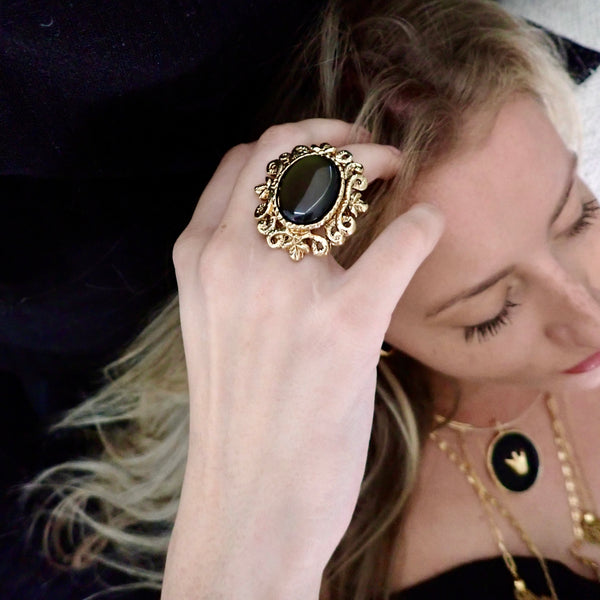 ESTELLA ONYX SWIRL SETTING STATEMENT  RING