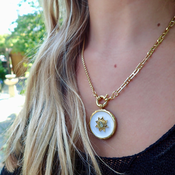 BILLIE ENAMEL BURST  DISC STATEMENT NECKLACE