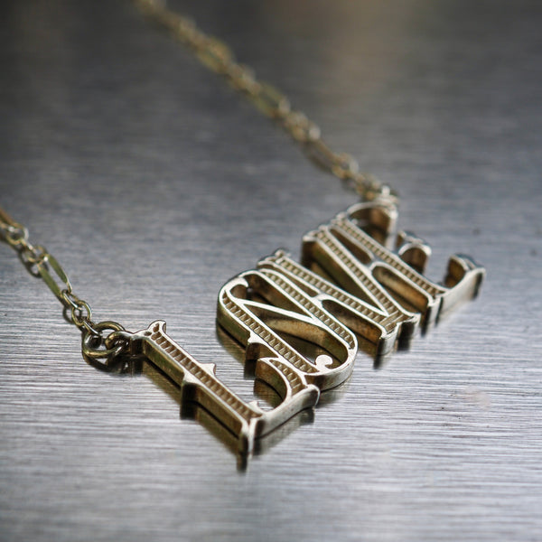 RYANN LOVE ETCHED LETTER NECKLACE