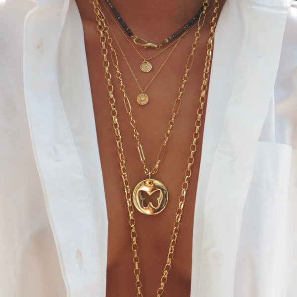 SHIRA BUTTERFLY CUTOUT DISC NECKLACE