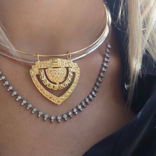 JESSIE TEXTURED ART DECO STATEMENT NECKLACE