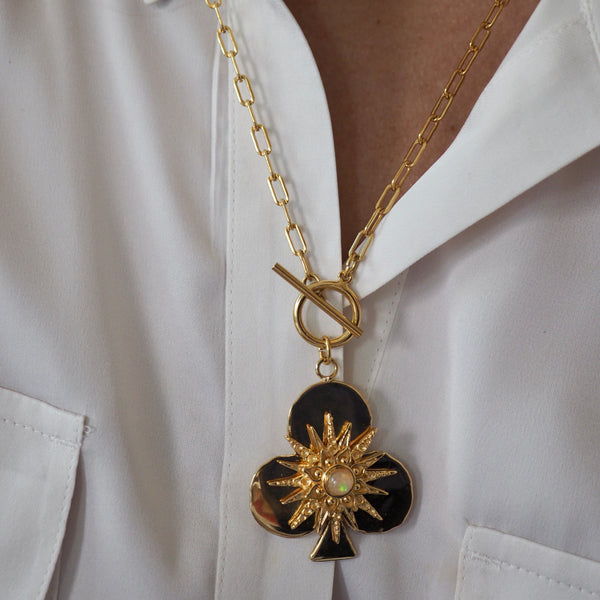 JUJU CLOVER NECKLACE