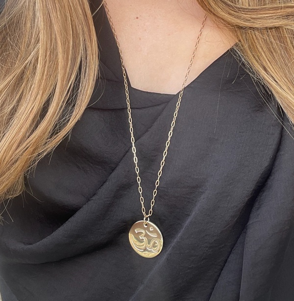TALIA OHM NECKLACE