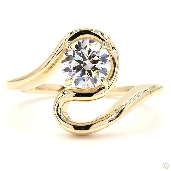 LAINIE SWIRL ROUND LAB DIAMOND RING