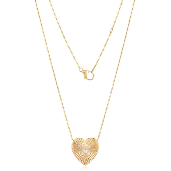 LIA FLUTED HEART NECKLACE.