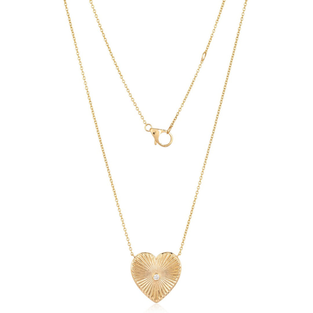LIA FLUTED HEART NECKLACE.