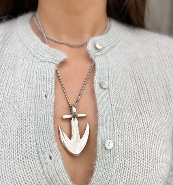 DELILAH ANCHOR NECKLACE