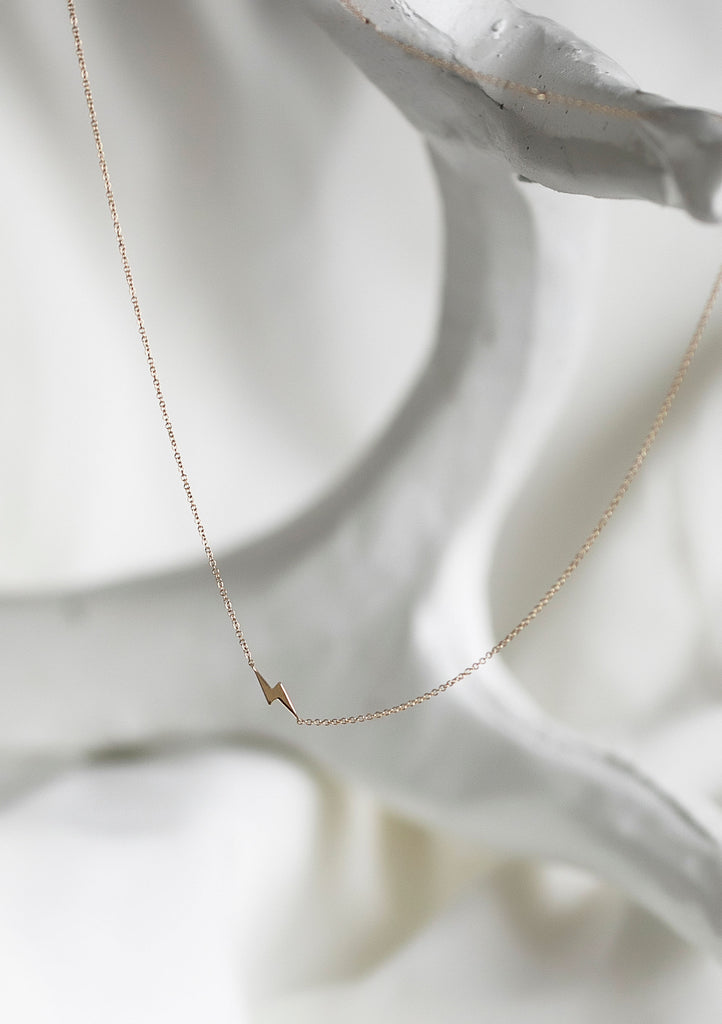 MARA LIGHTNING BOLT CHAIN NECKLACE