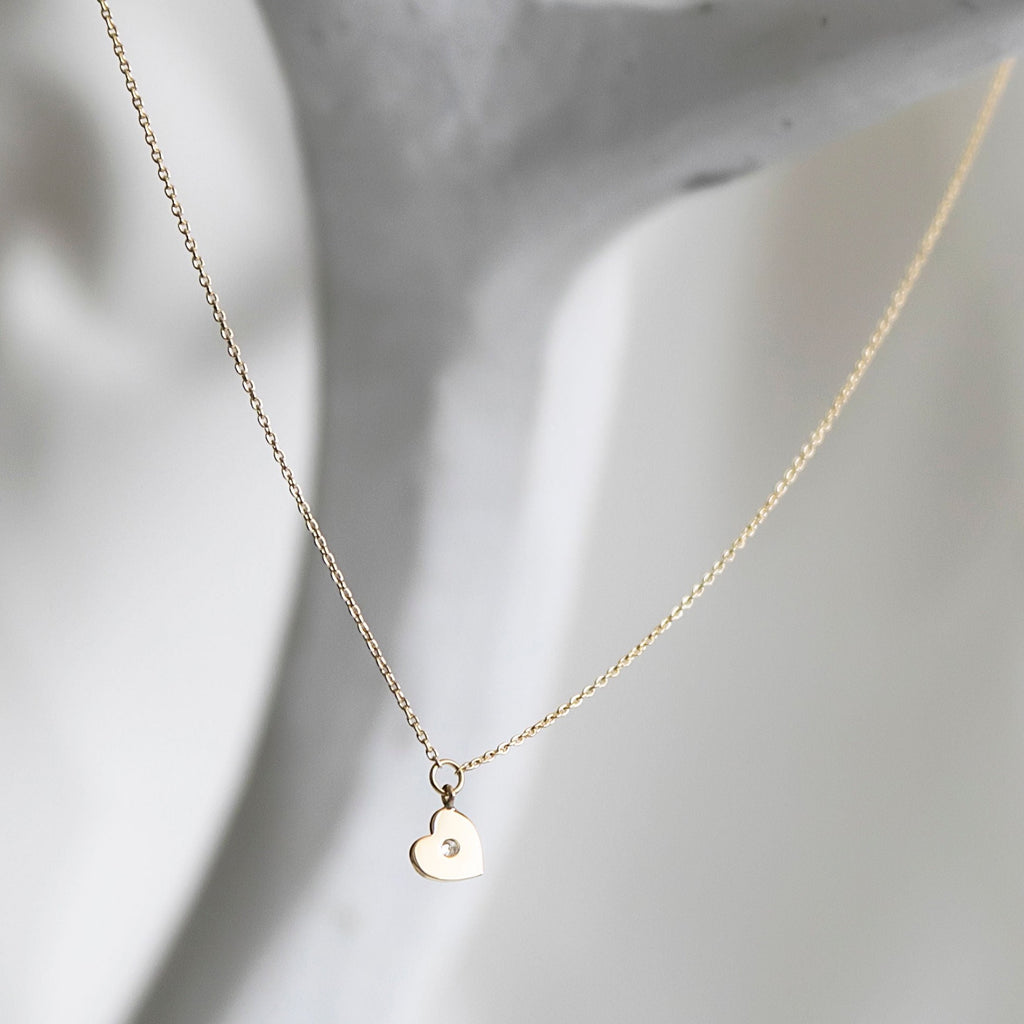 RALIEGH  HEART CHARM NECKLACE