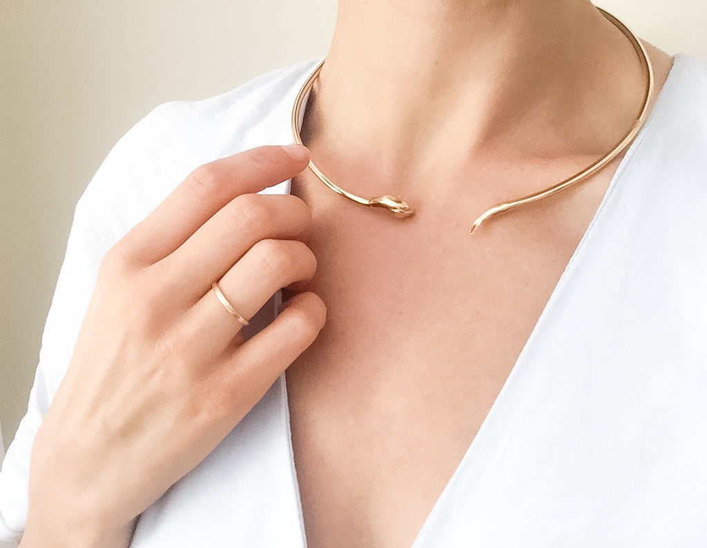 LIZZIE SNAKE OPEN CHOKER NECKLACE